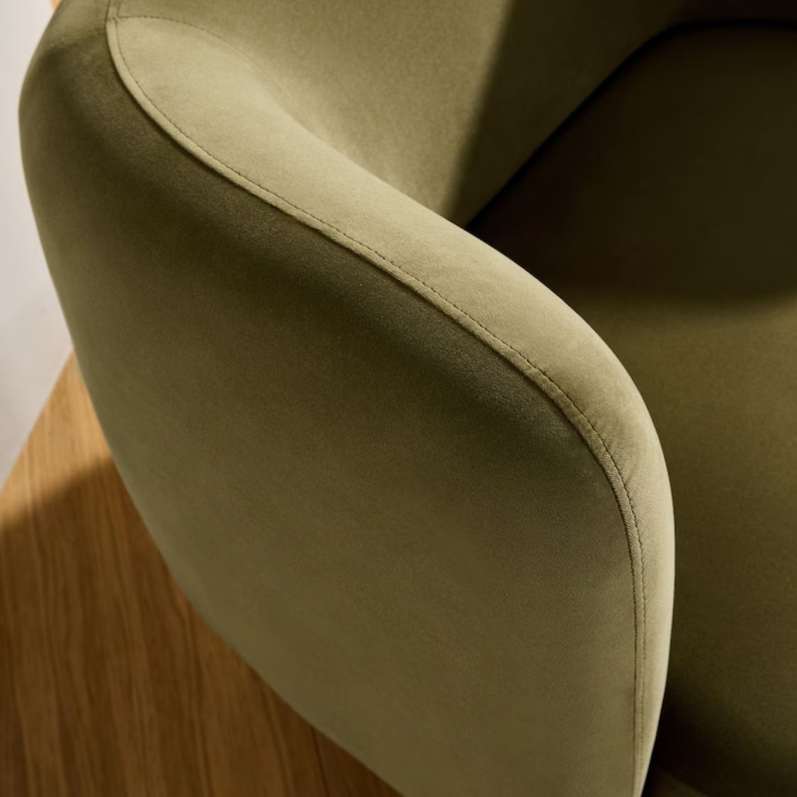 Nova Swivel Accent Chair - Kingsman Furnitures