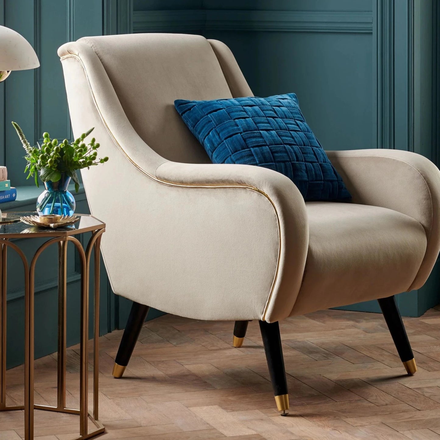 Harriet accent top chair