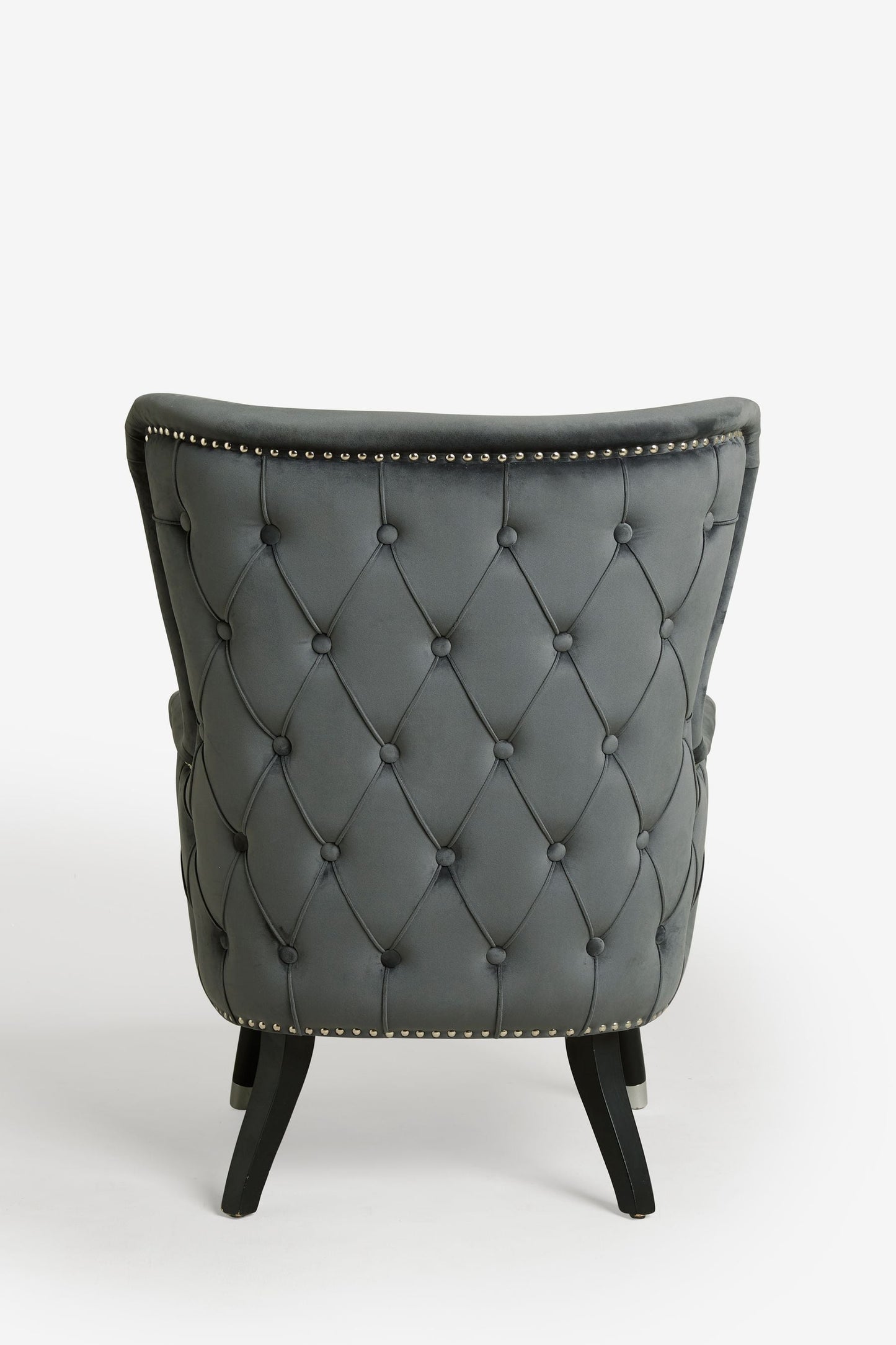 Pearl Tufted Wing Chair